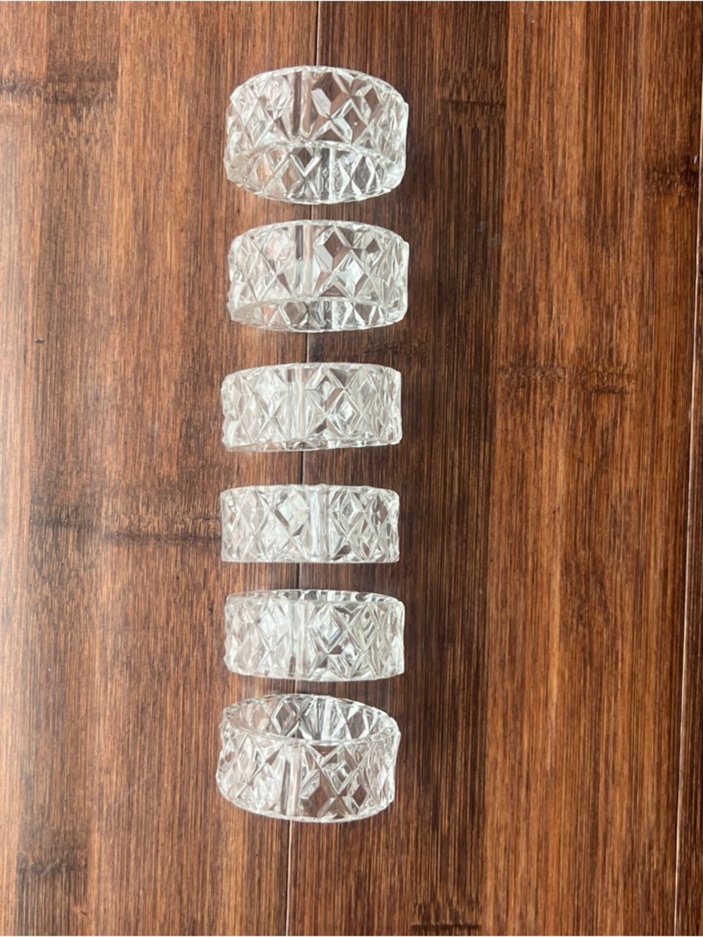 Set Of 6 Elegant Napkin Rings ‘Crystal Like’ Clear Plastic Rings 1.75” x .75”